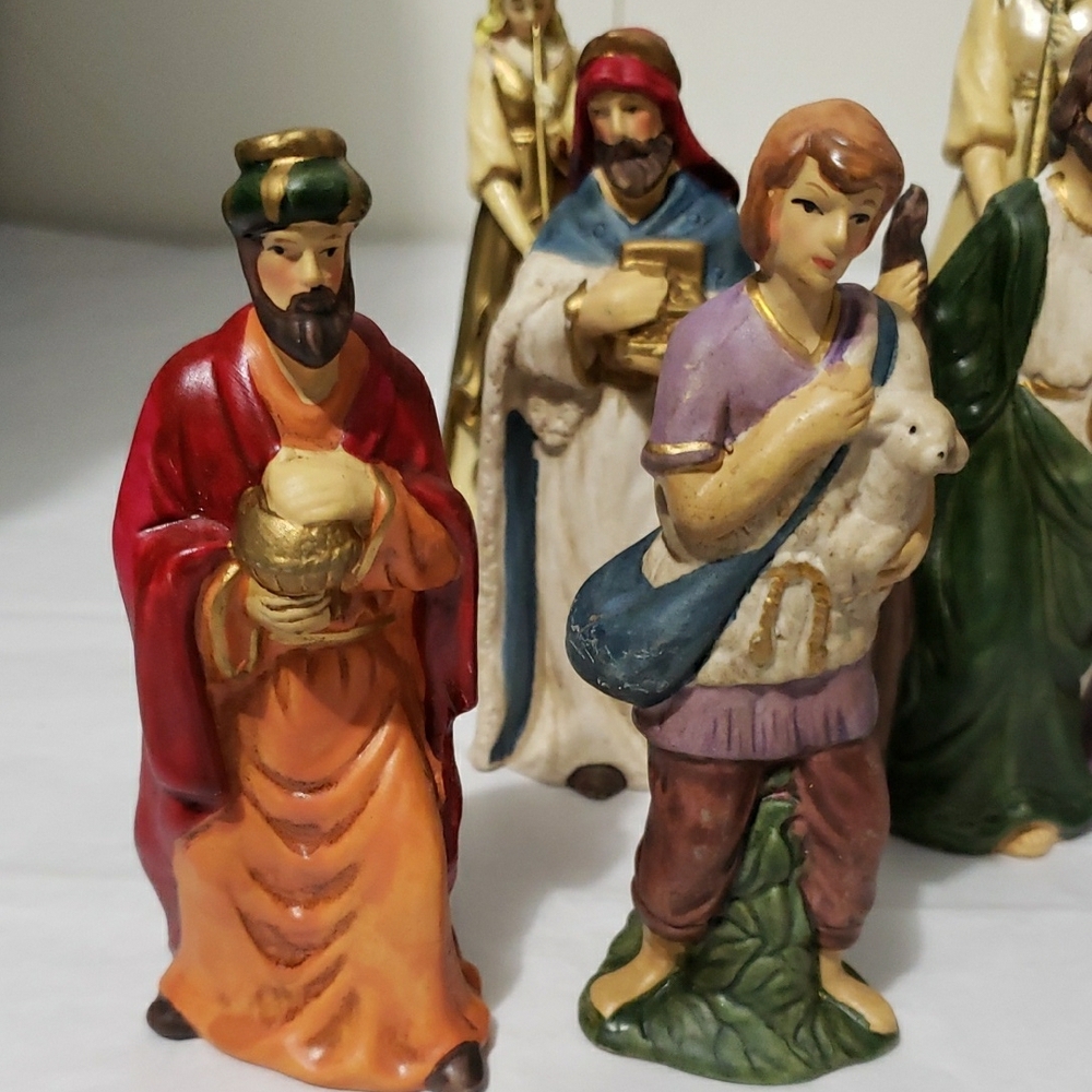 Vintage‎ Holiday Nativity Collection Figurine (8) - Picture 2 of 13